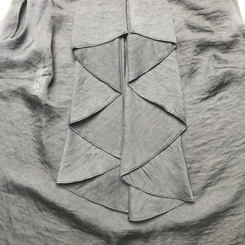 Club Monaco Black Ruffle Front Sleeveless Shell - Picture 5 of 9